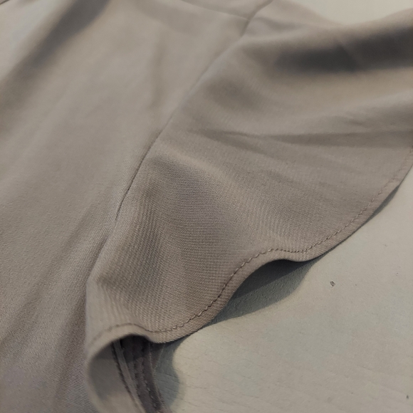 Calvin Klein Gray Women's Blouse Size Medium - Picture 3 of 6